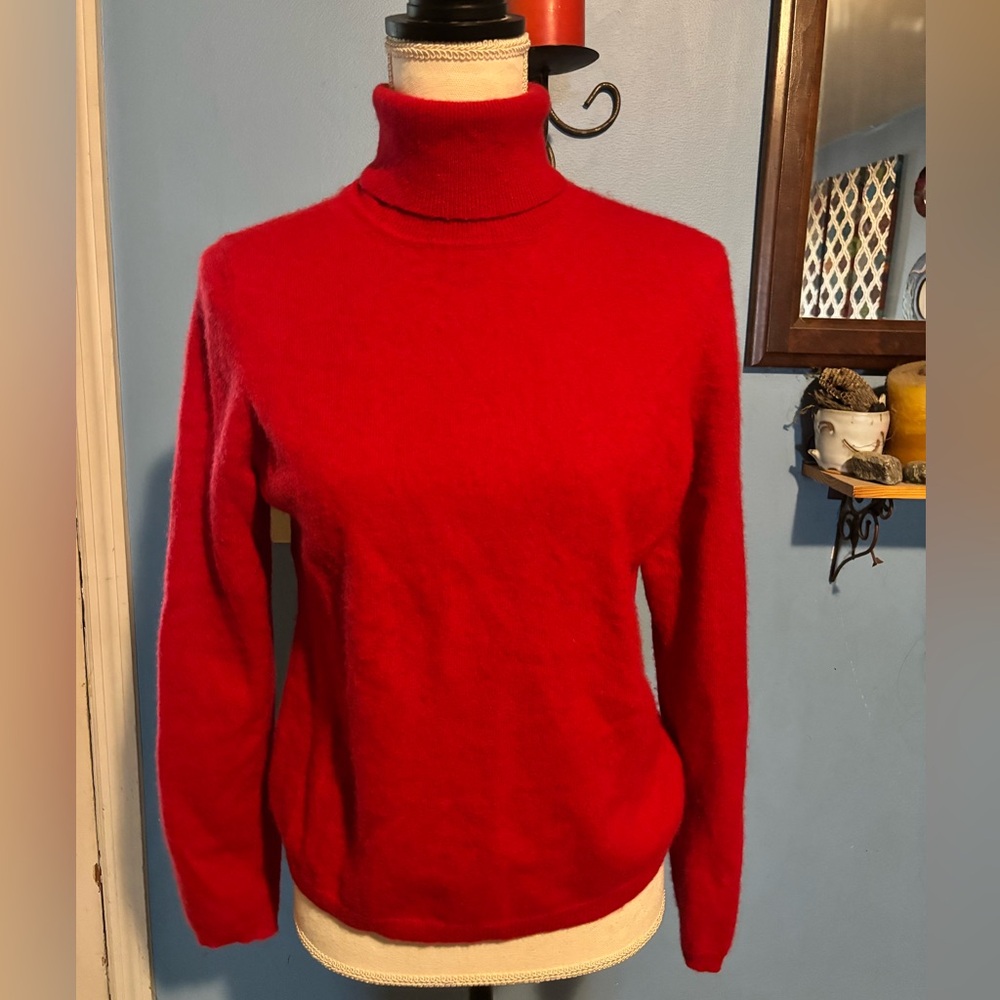 Valerie Stevens, Red Cashmere, Turtleneck Sweater